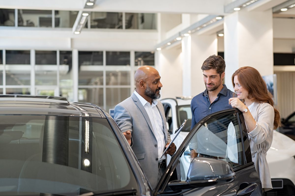 How to provide an omnichannel car buying experience